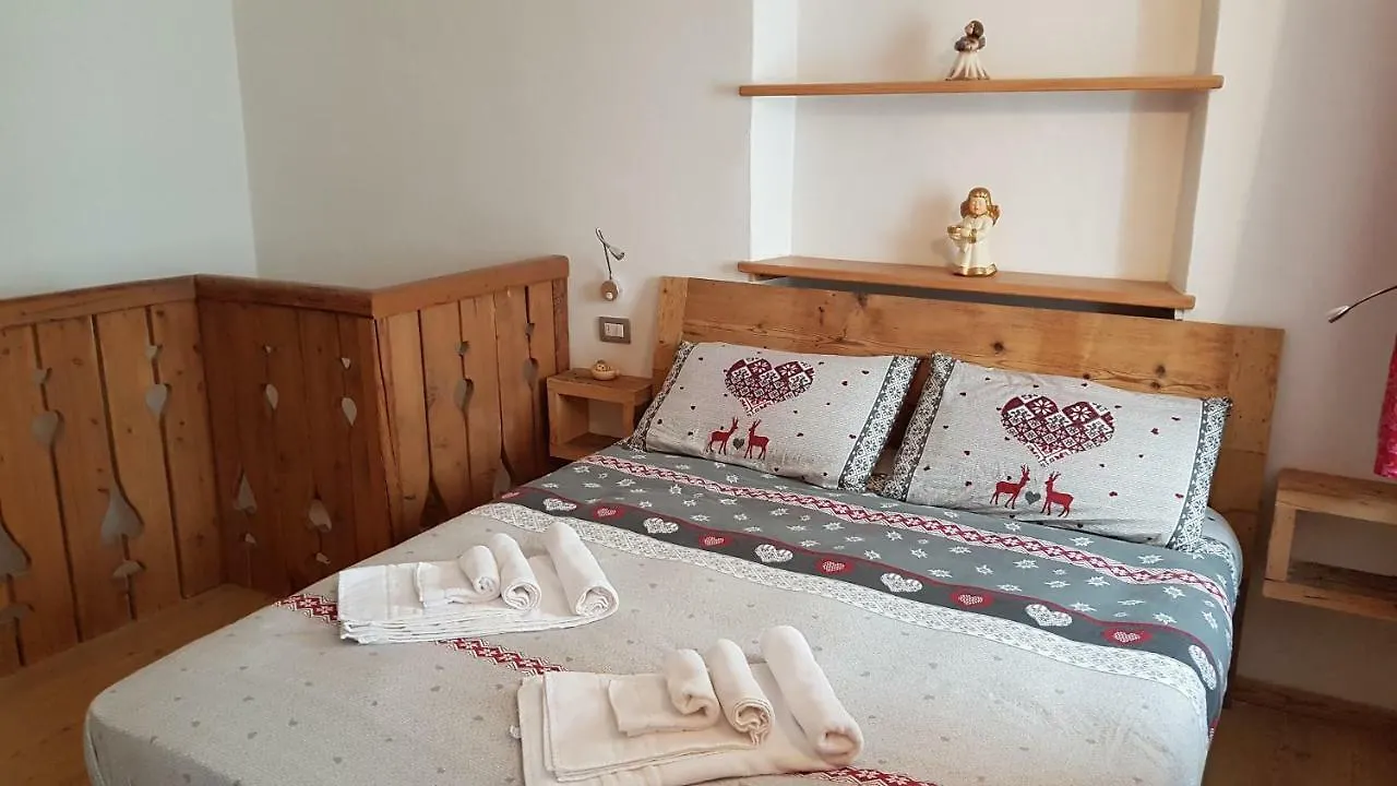 Casa Di Chiara Lägenhet Padola